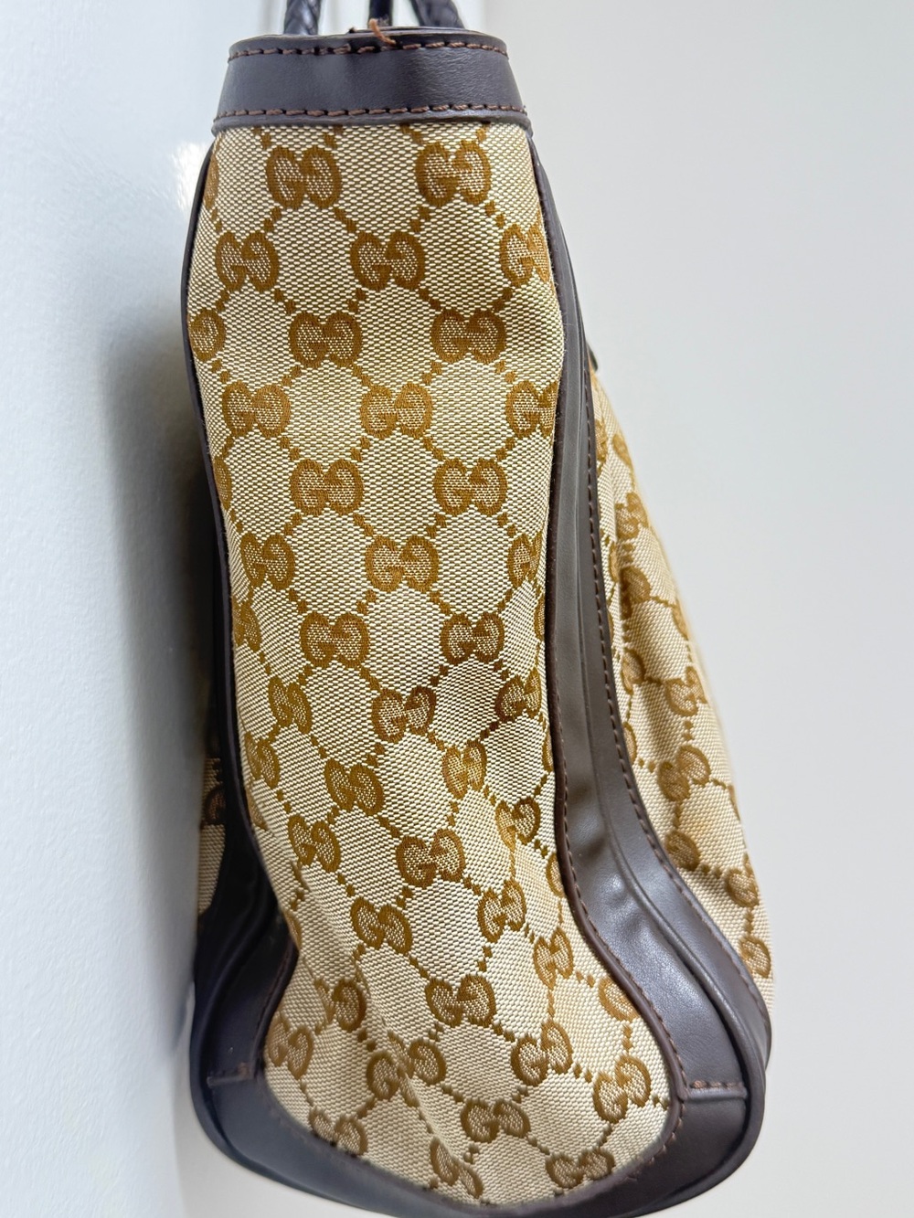 Gucci Beige/Brown GG Canvas Tote with Braided Handles - Picture 9 of 16